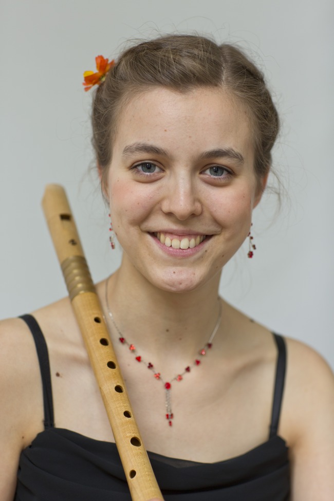 tabea-debus